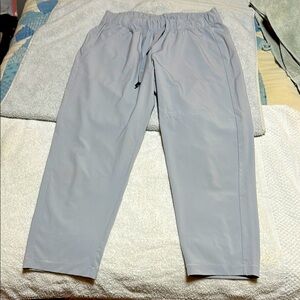 Under Armour Gray Crop Pants with Elastic Waistband & Pockets